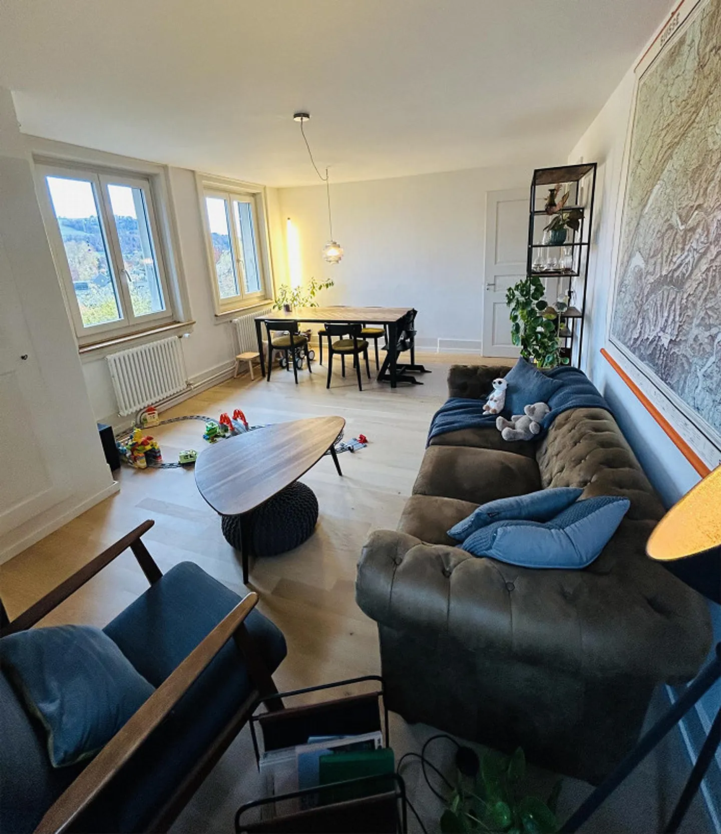 Charming 4-Room Penthouse - Photo 10 of 12