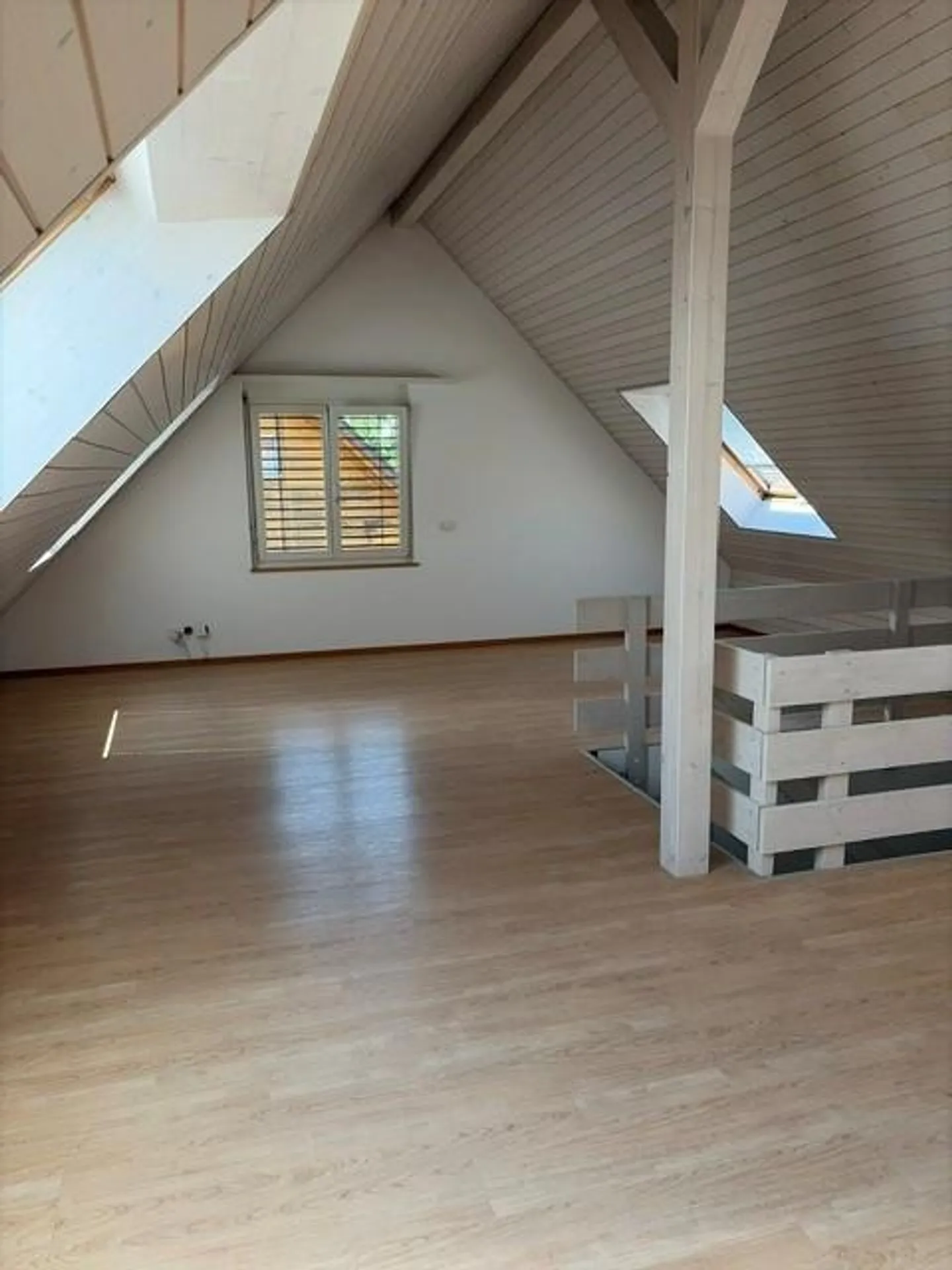 Bella appartamento duplex con vista sul verde - Foto 5 di 13
