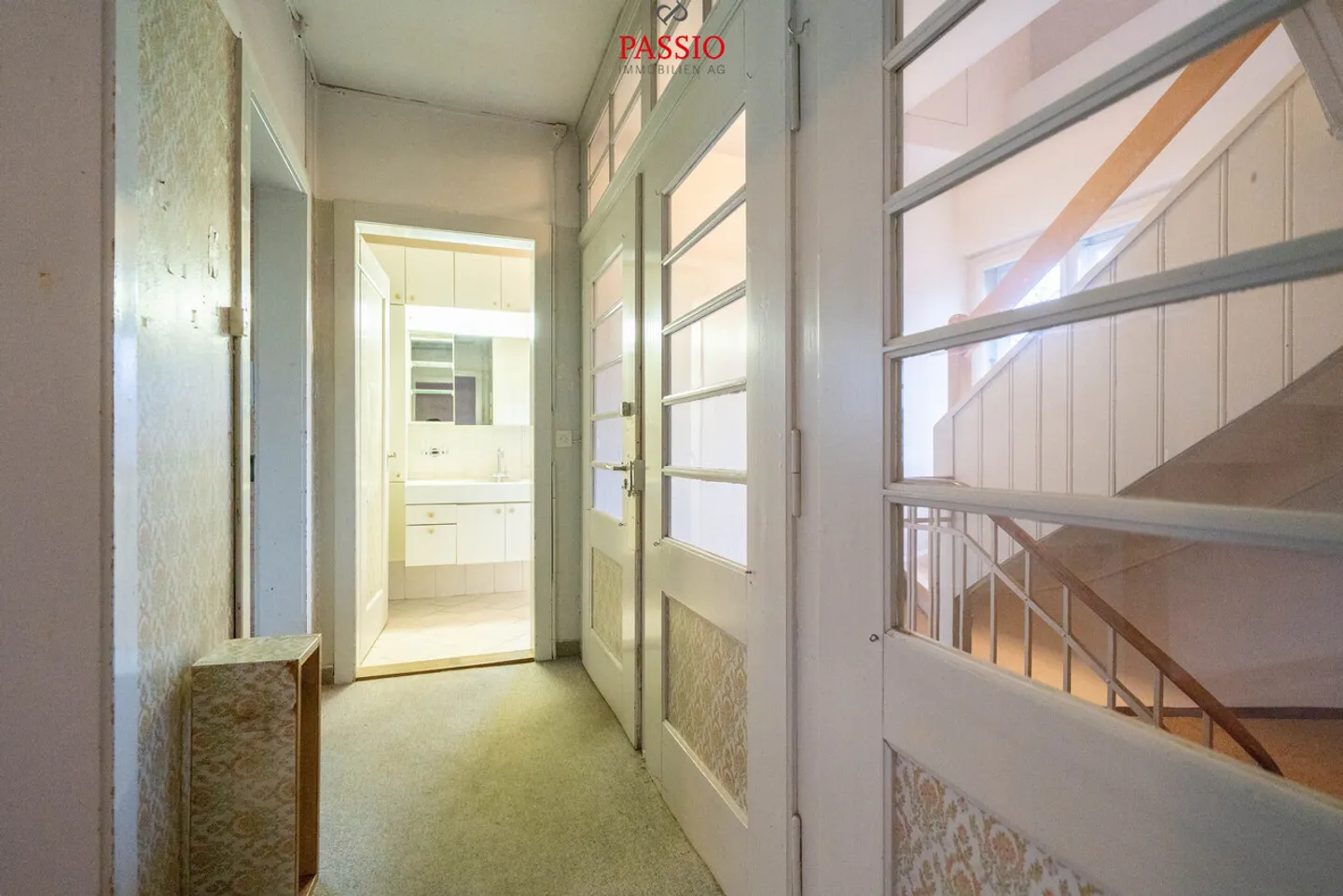 Living & Working Combined – 5.5-Room House with Commercial Part - Photo 8 of 25