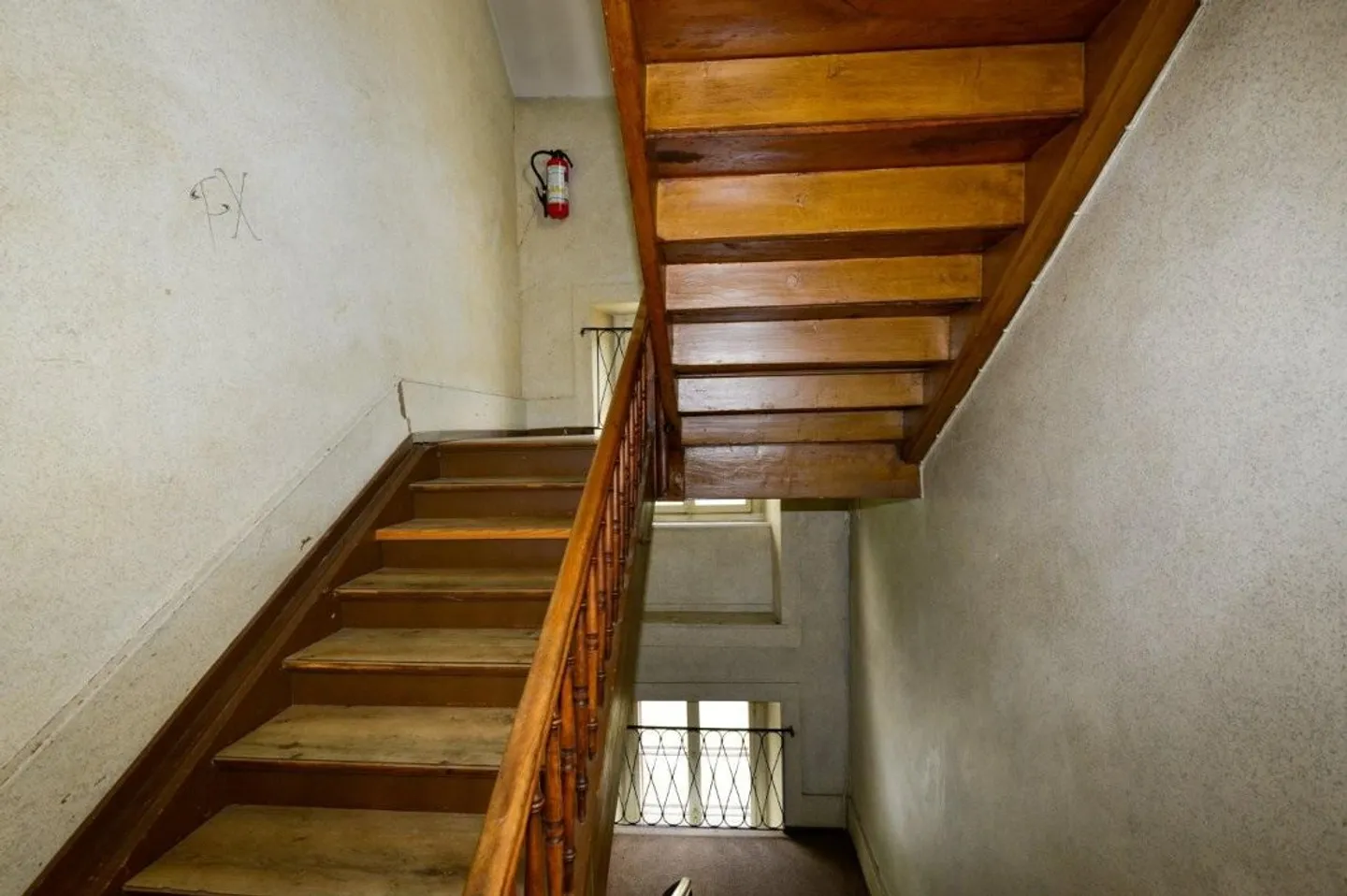 Charming Multi-Family Home - Photo 6 of 14