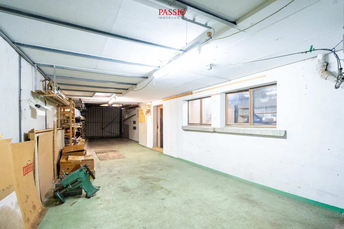 Living & Working Combined – 5.5-Room House with Commercial Part - Photo 18 of 25