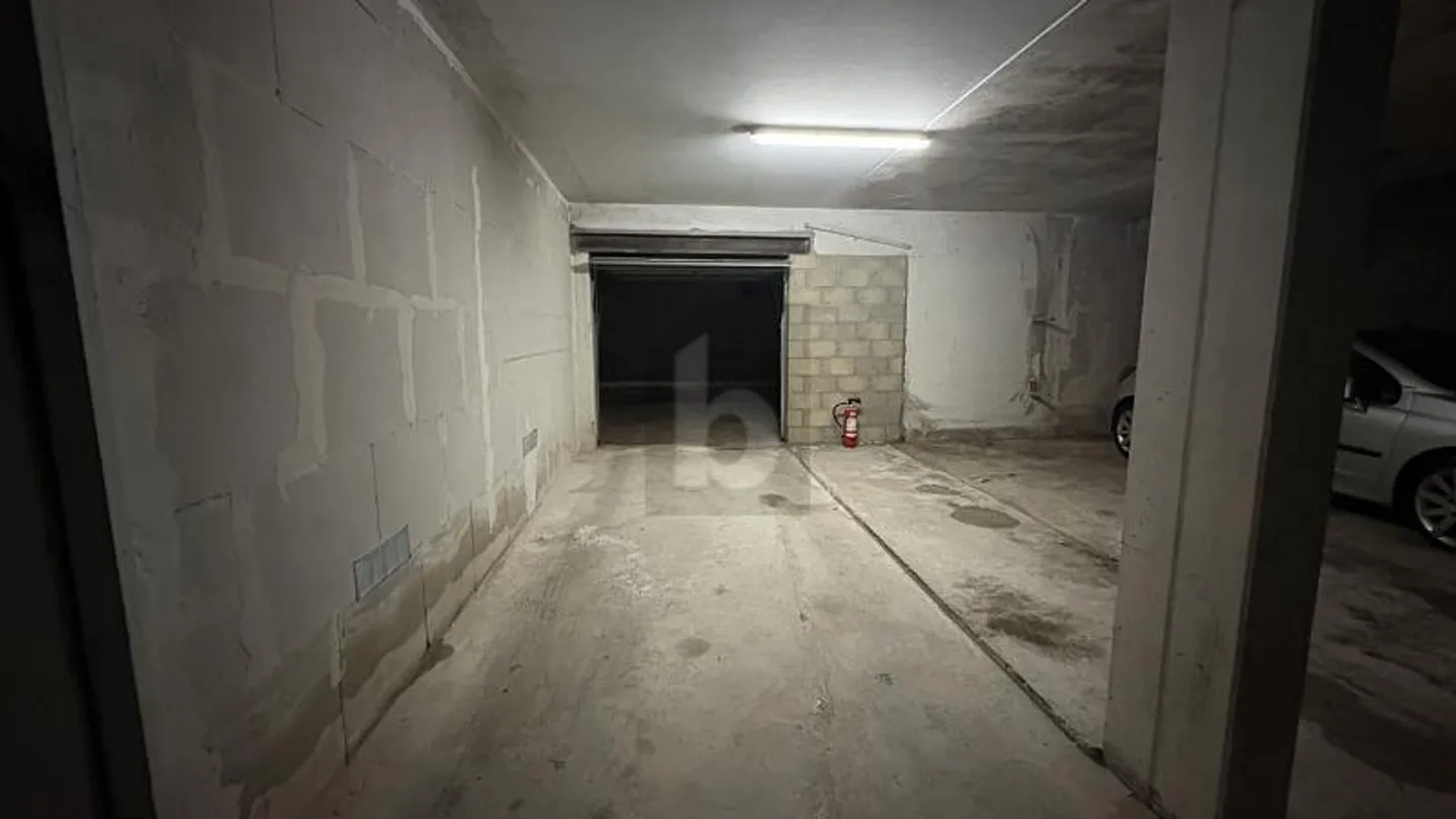 Kollektivgarage mit Hoher Rendite - Foto 4 von 6
