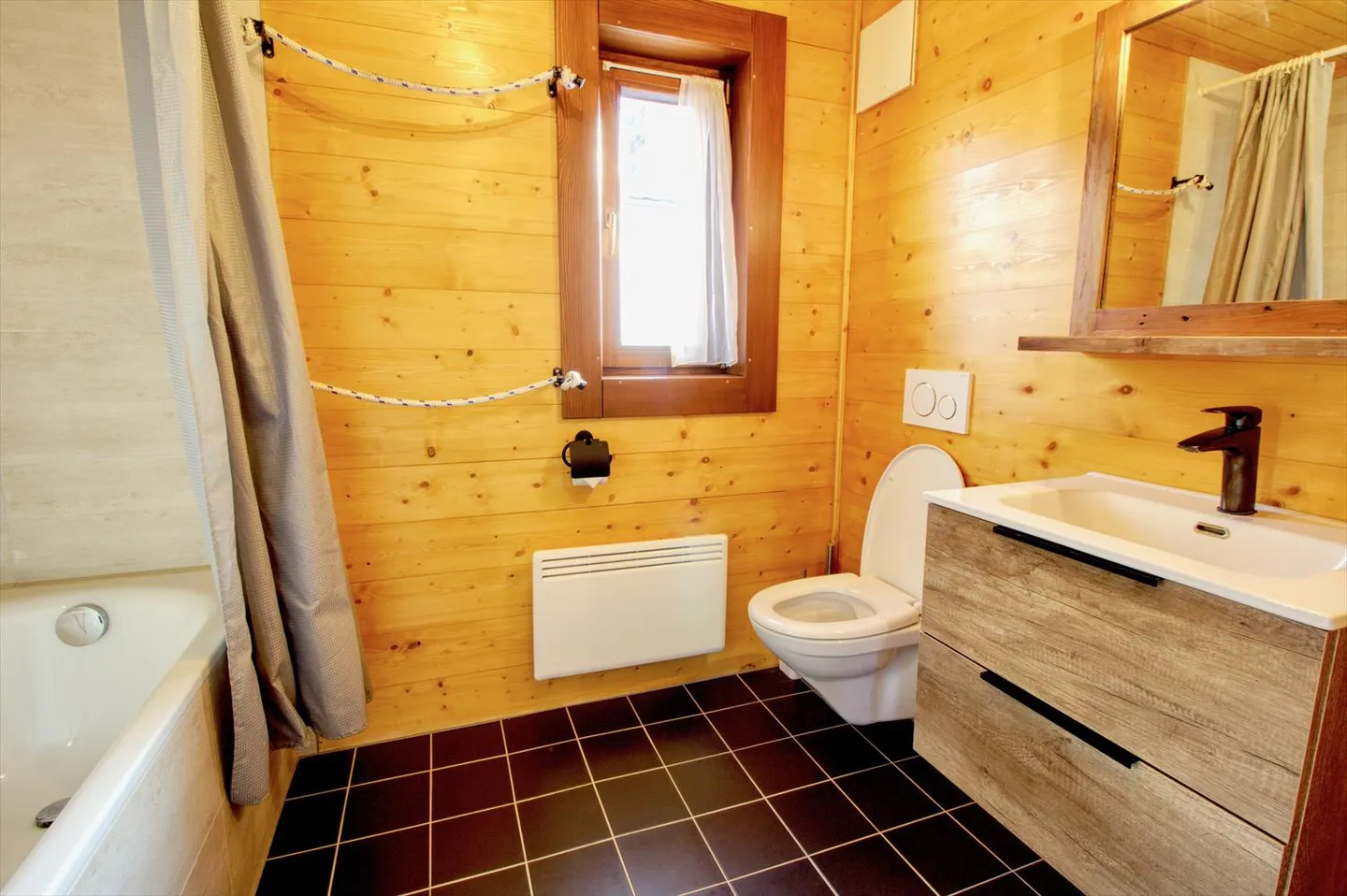 Single-Storey Chalet - Photo 14 of 15