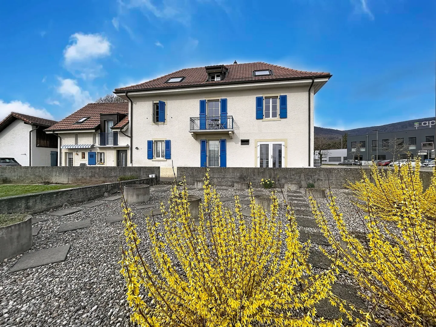 Casa di due abitazioni - Foto 1 di 12