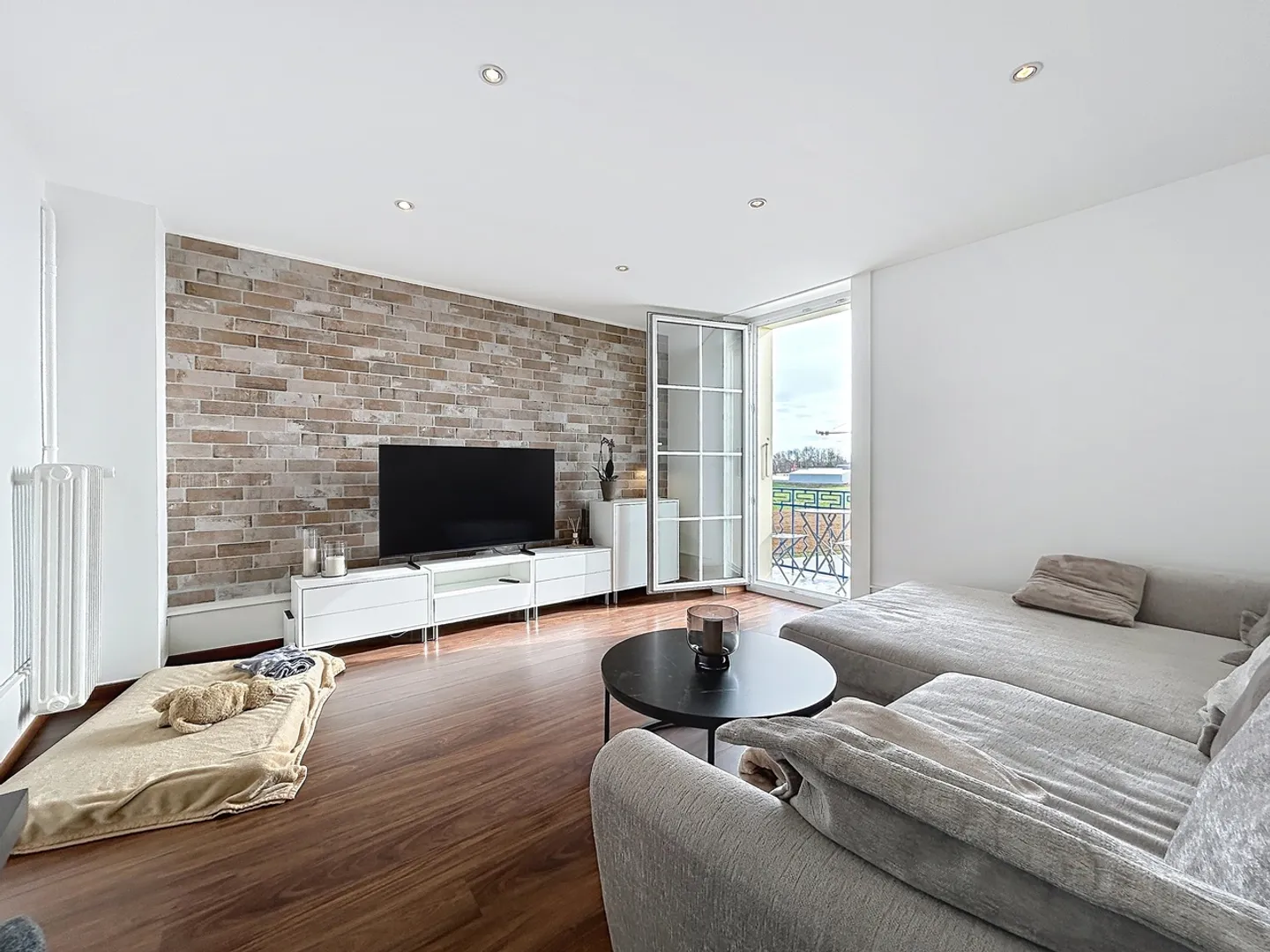 Casa di due abitazioni - Foto 4 di 12