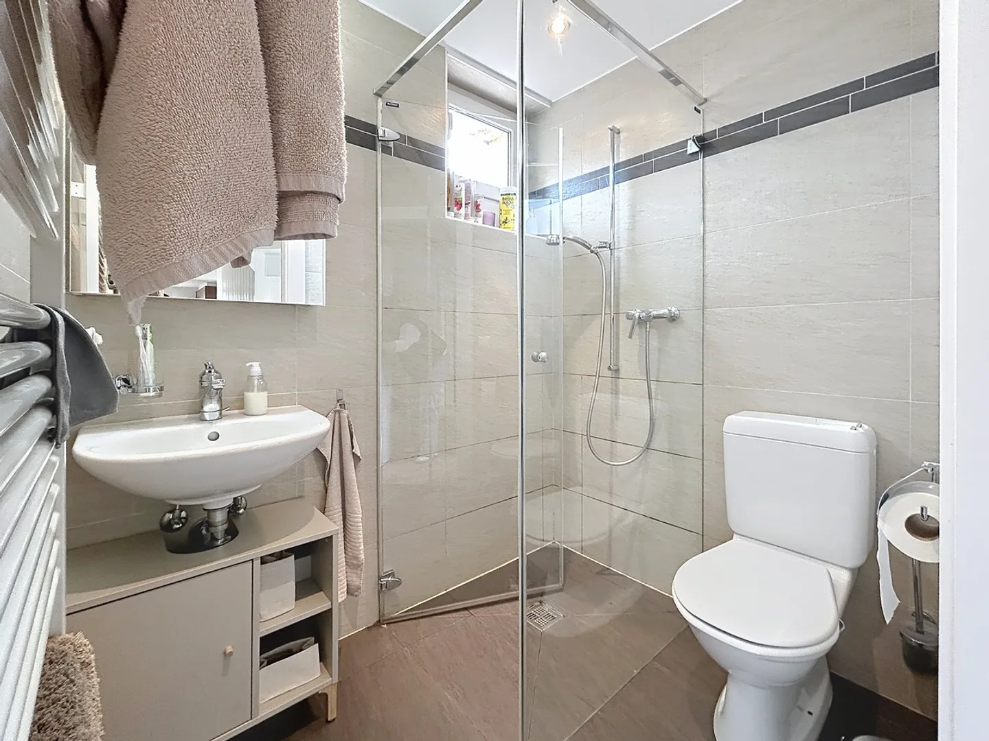 Casa di due abitazioni - Foto 6 di 12