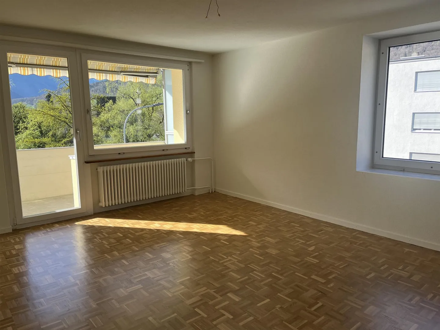 Belle appartement de 4 pièces - Photo 3 sur 8