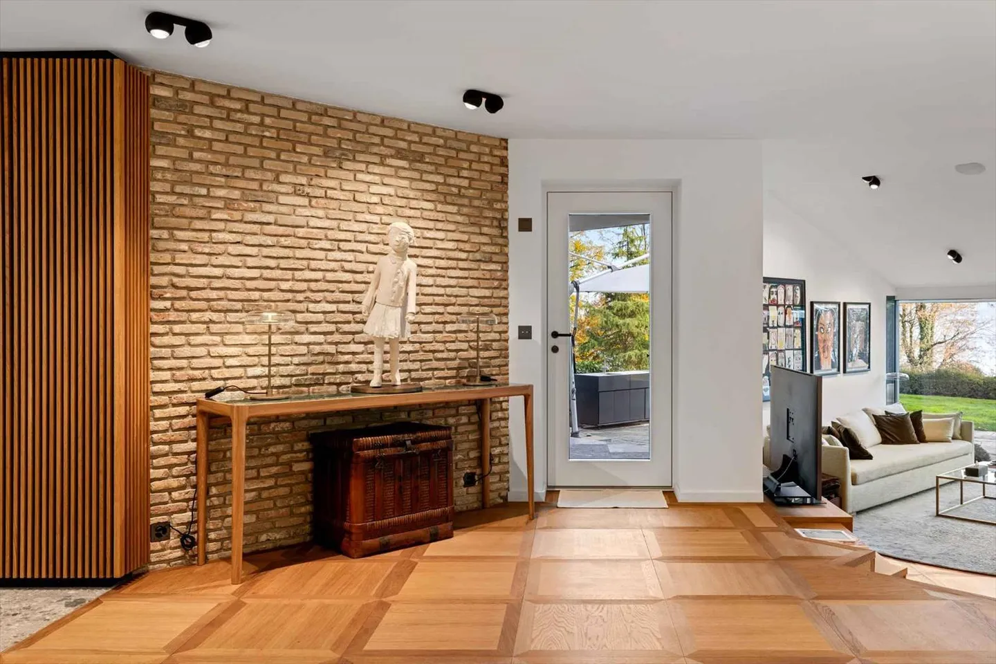 Proprietà eccezionale a piedi nell'acqua - Foto 5 di 13