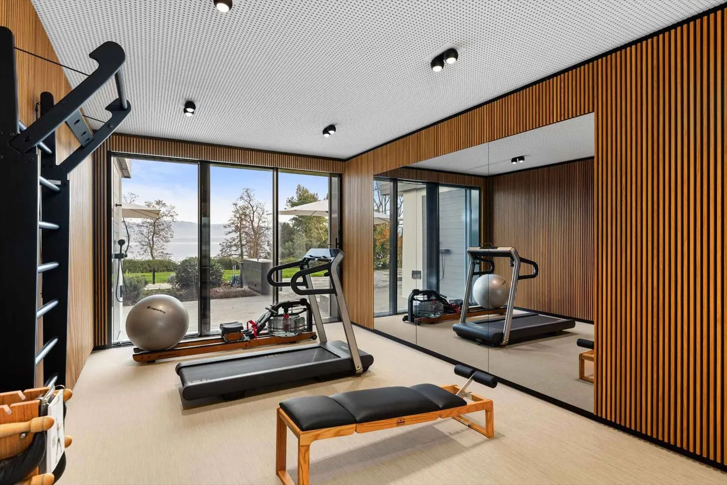 Proprietà eccezionale a piedi nell'acqua - Foto 12 di 13