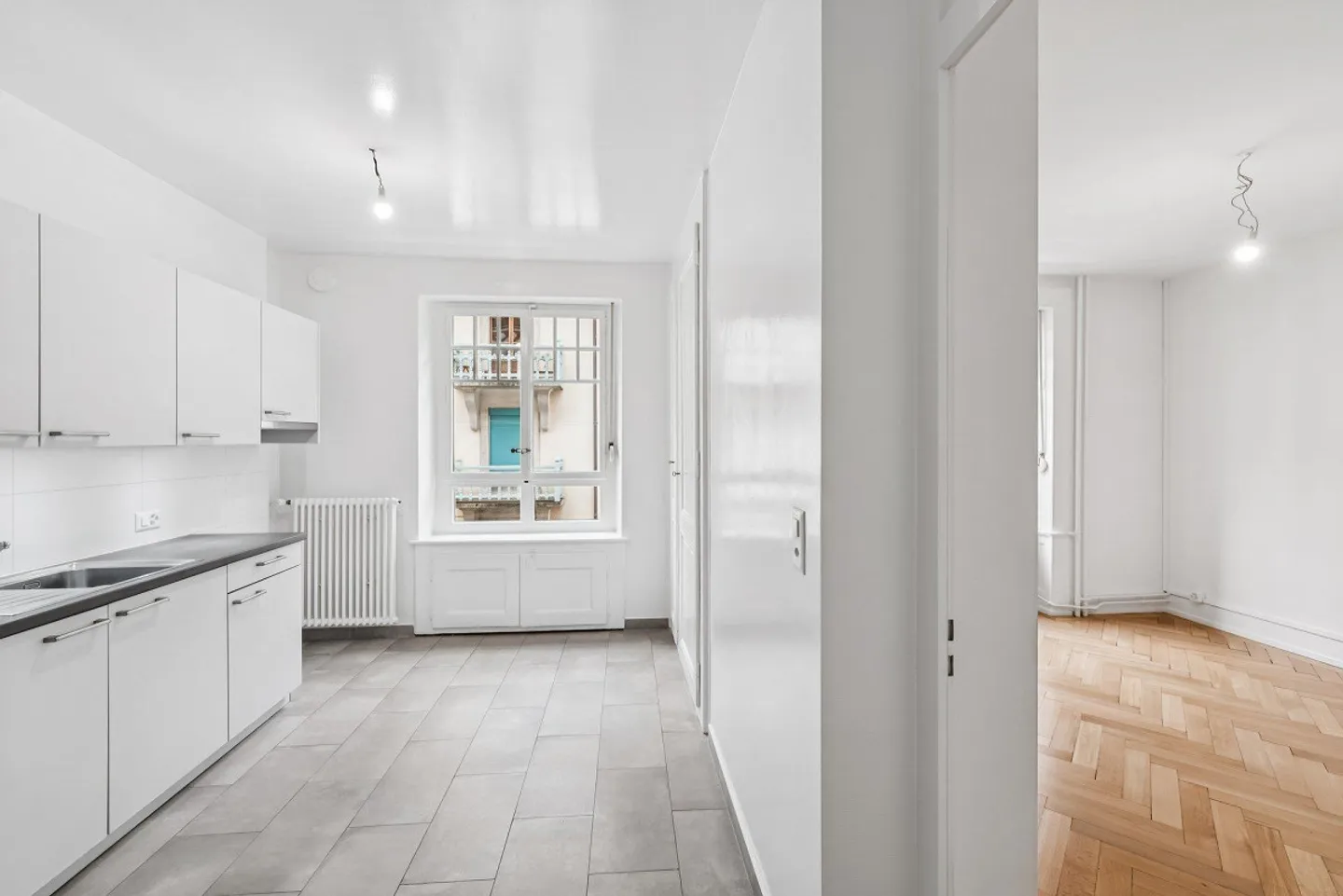 Eaux-vives station: studio with charm - Photo 2 of 6