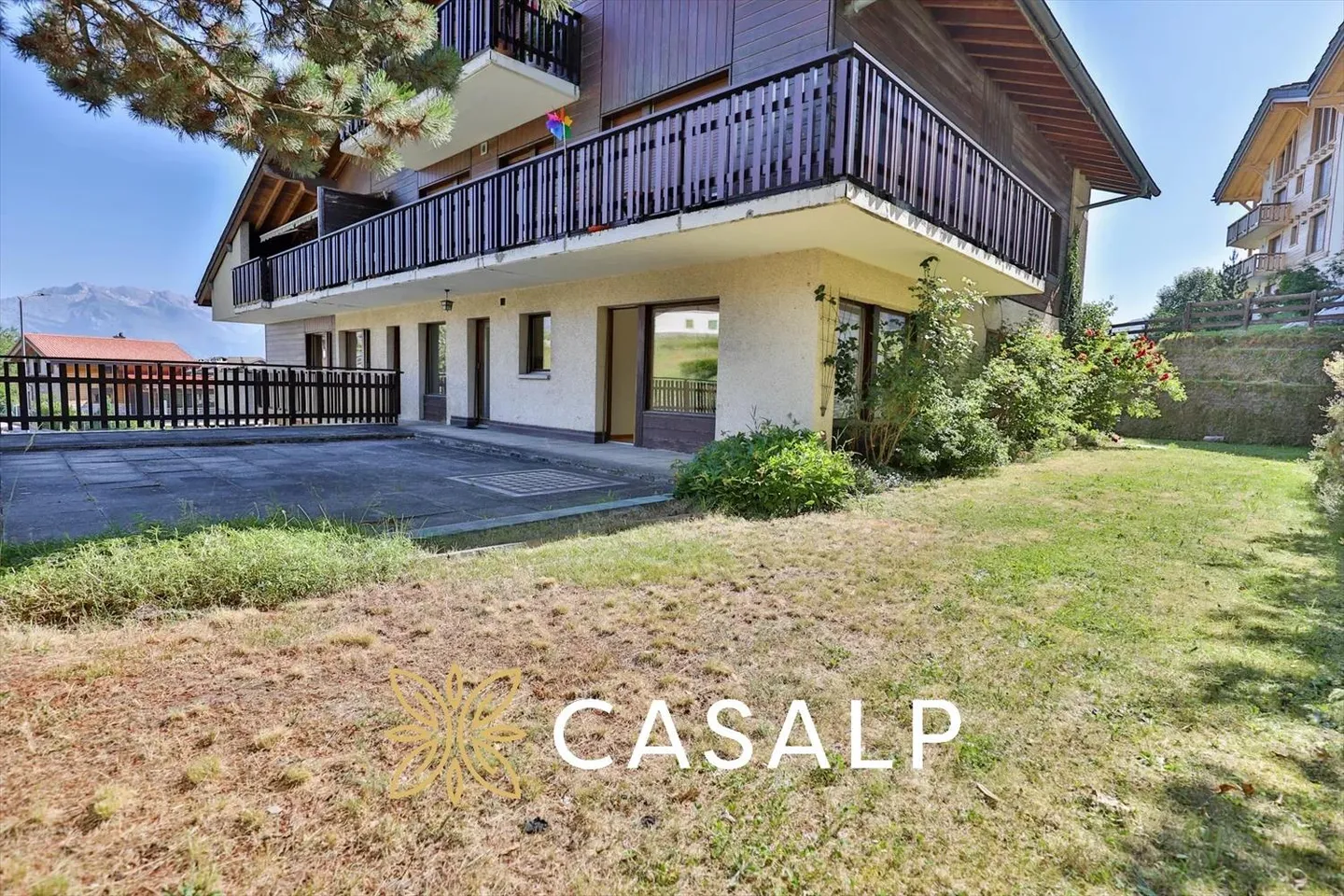 Spazioso appartamento di 4,5 locali con giardino - Foto 5 di 13