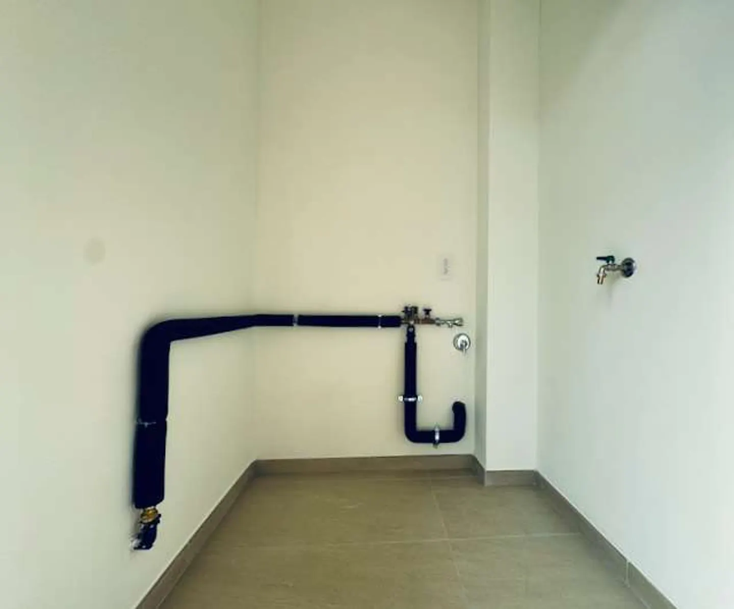 Appartamento moderno con giardino privato - Foto 6 di 10