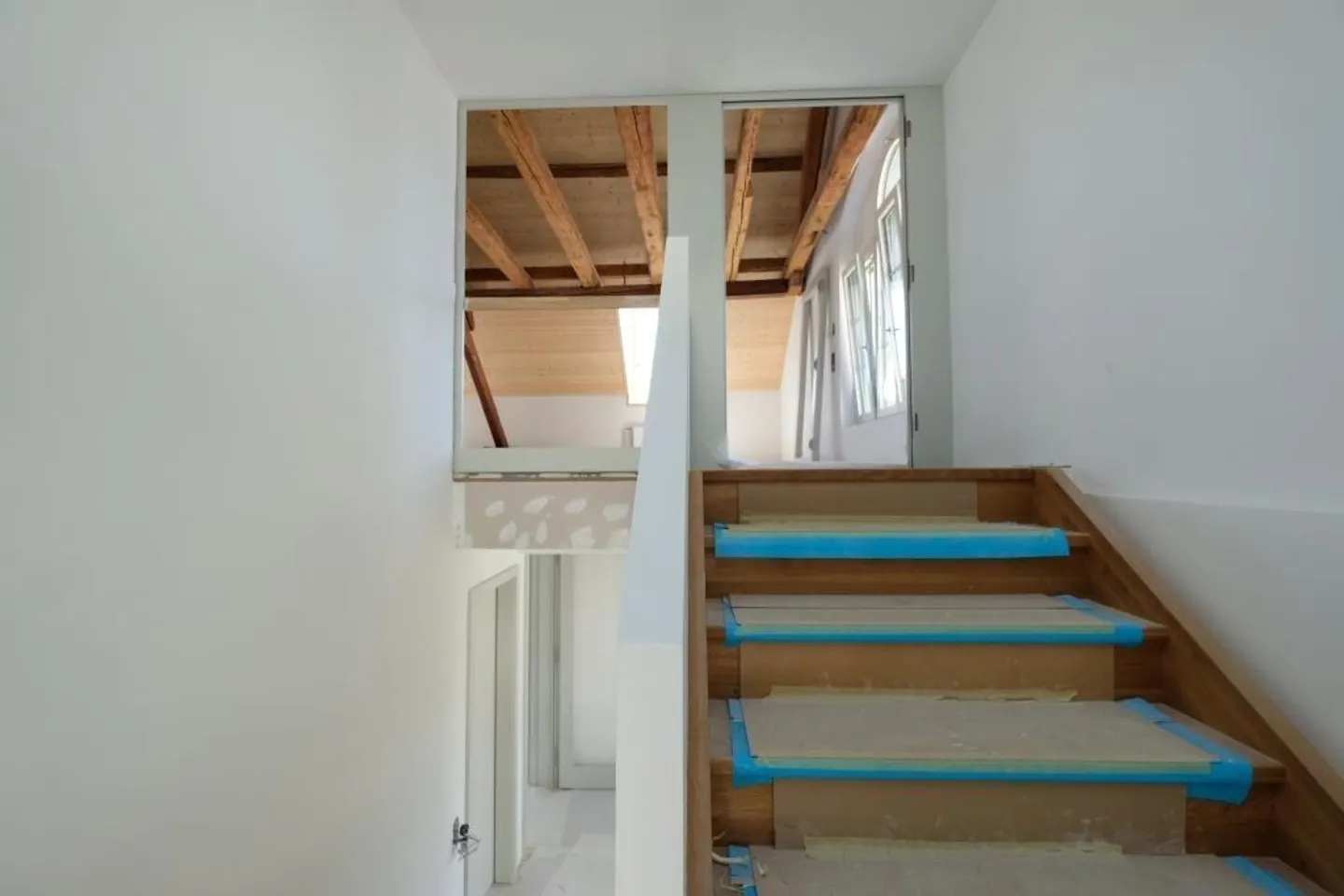 Atelier lumineux / espace de bureau dans les combles, Turbinenweg 1 - Photo 4 sur 11