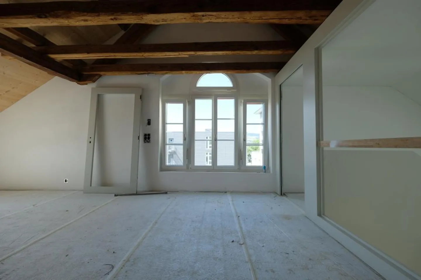 Atelier lumineux / espace de bureau dans les combles, Turbinenweg 1 - Photo 6 sur 11