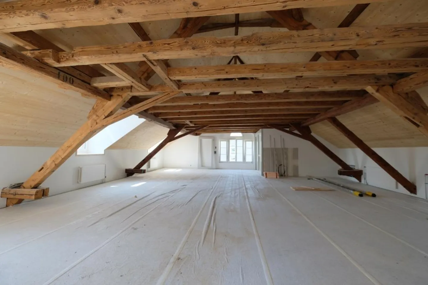 Atelier lumineux / espace de bureau dans les combles, Turbinenweg 1 - Photo 8 sur 11