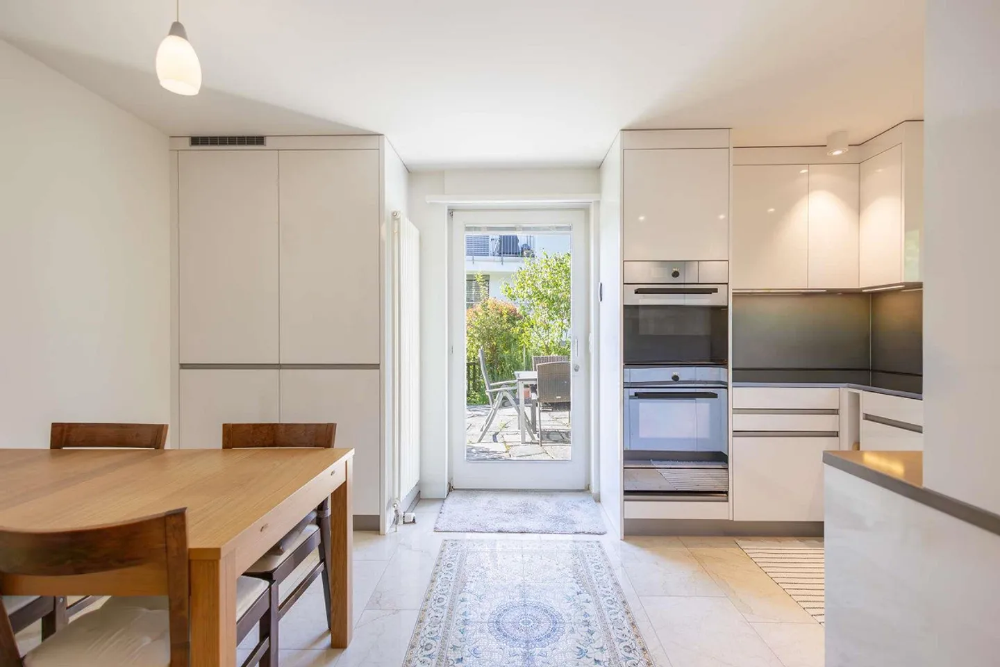 6.5 Zimmer Einfamilienhaus Bassersdorf mit Fernsicht - Foto 4 von 15