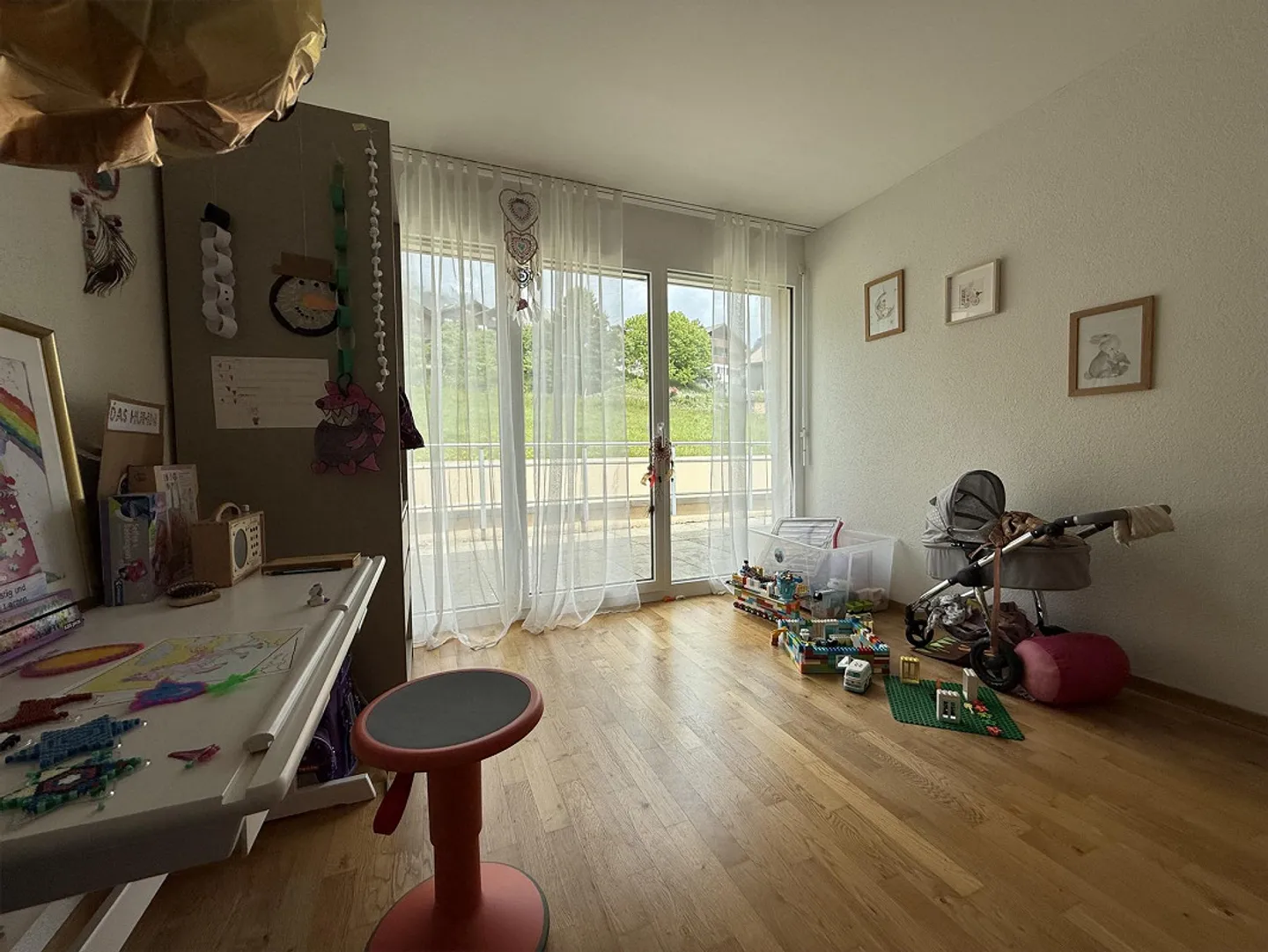 Appartamento Attico 4.5 stanze con Balcone Circondante da Sogno - Foto 9 di 19
