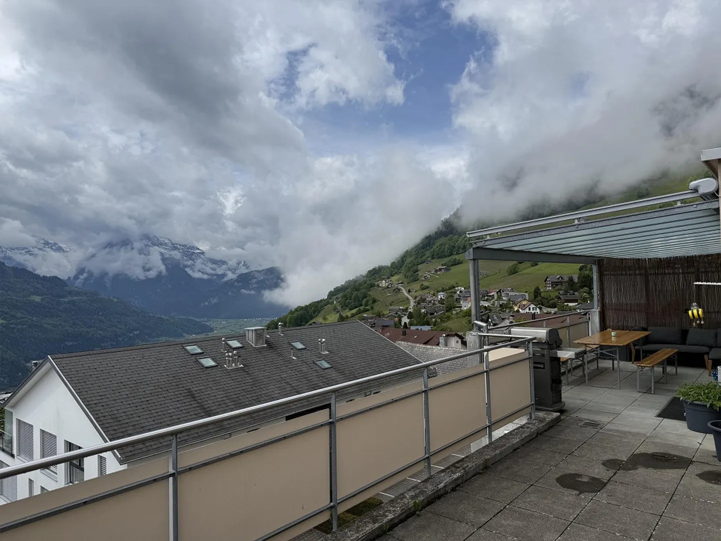 Appartamento Attico 4.5 stanze con Balcone Circondante da Sogno - Foto 14 di 19