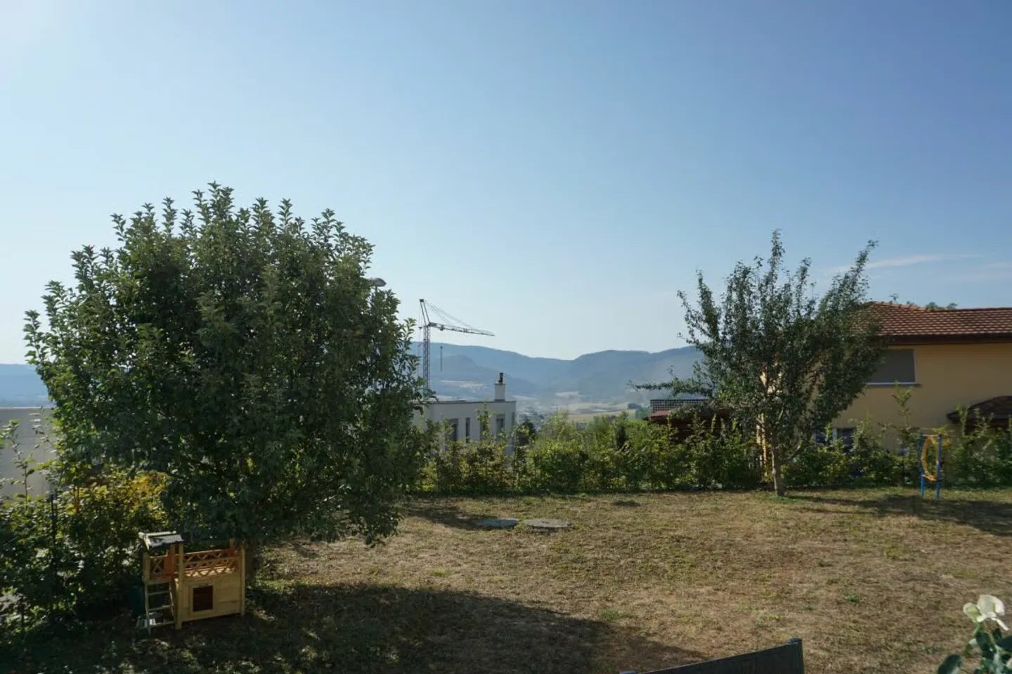 ARI-262 - Magnifique rez-de-jardin de 5,5 pièces dans une maison de standing à 2 logements - Photo 30 of 30