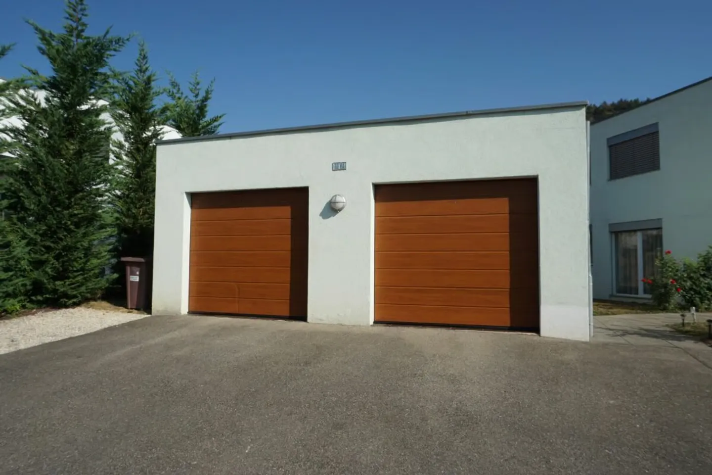 ARI-262 - Magnifique rez-de-jardin de 5,5 pièces dans une maison de standing à 2 logements - Photo 23 of 30