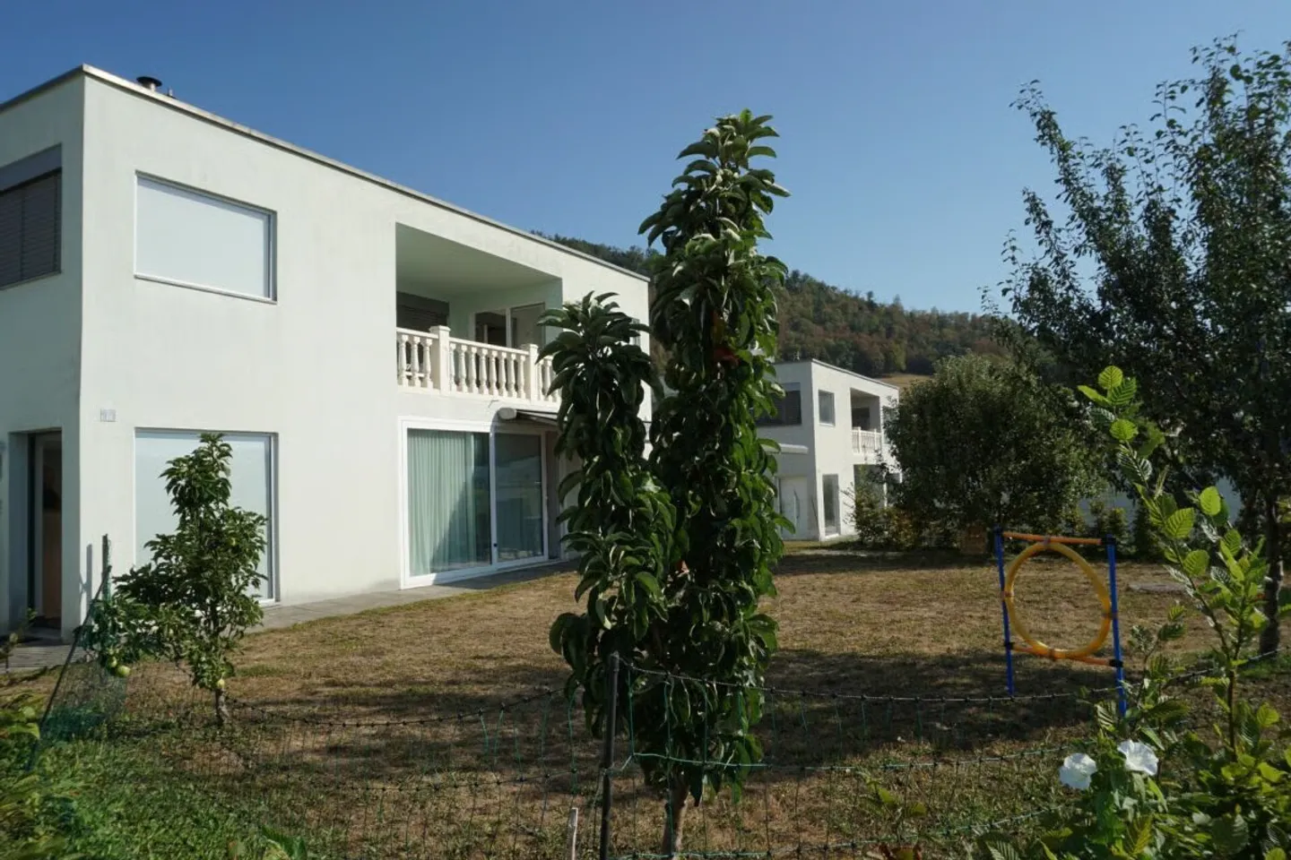 ARI-262 - Magnifique rez-de-jardin de 5,5 pièces dans une maison de standing à 2 logements - Photo 25 of 30
