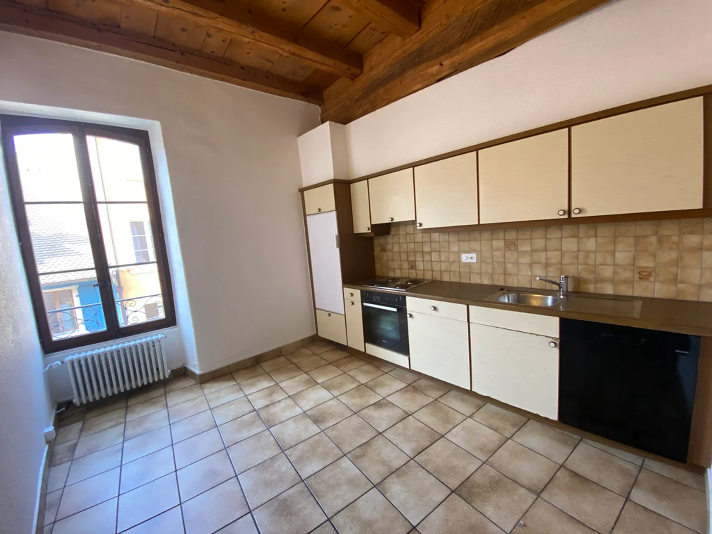 2-room apartment - Photo 3 of 8