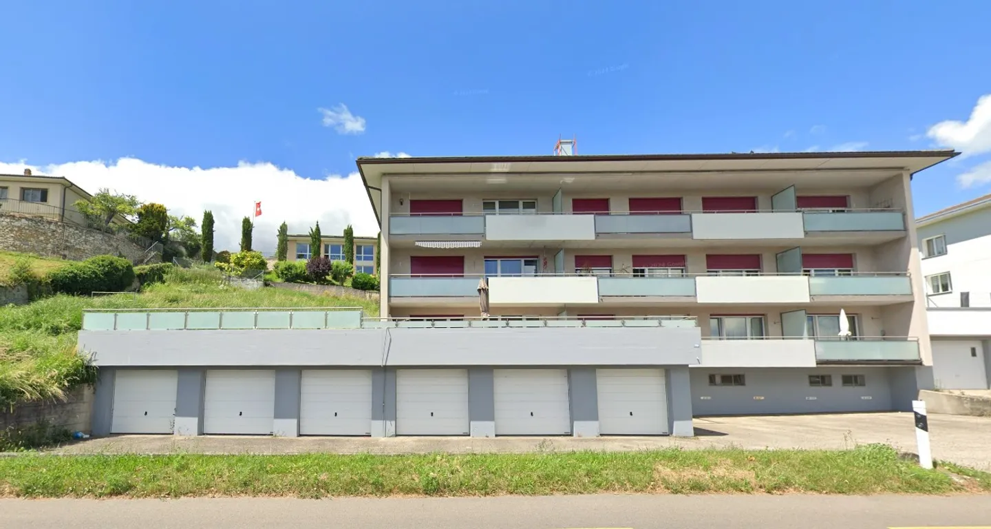 2-room apartment - Photo 1 of 5