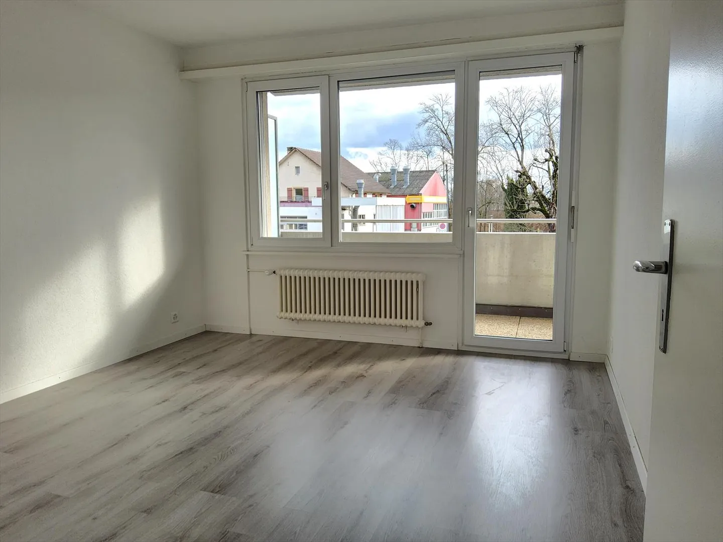 2-room apartment - Photo 3 of 5