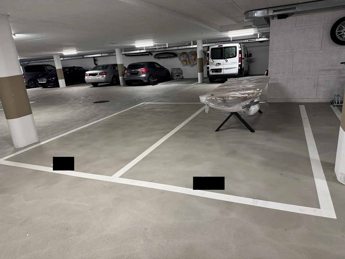Parking space underground garage - Photo 1 of 1