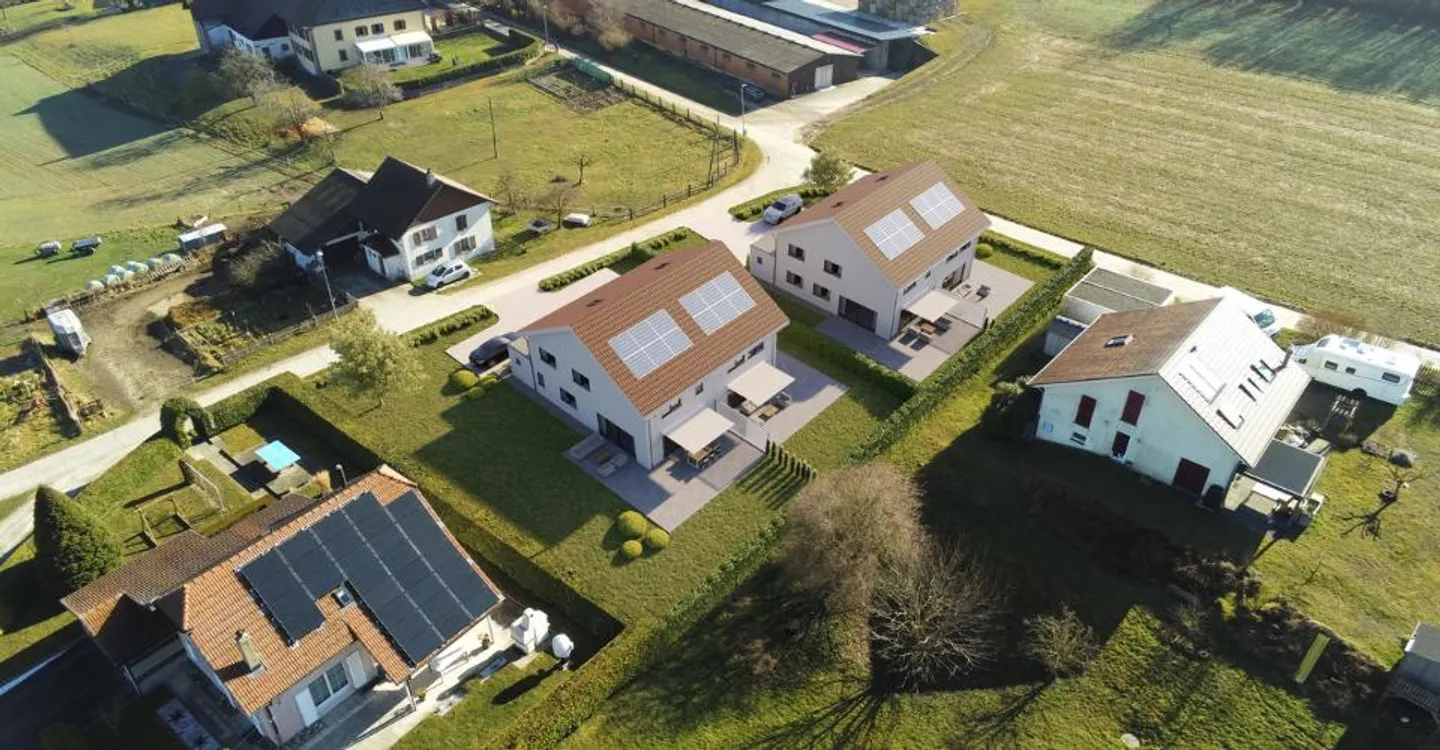 Villa architettonica a Combremont - Foto 2 di 11