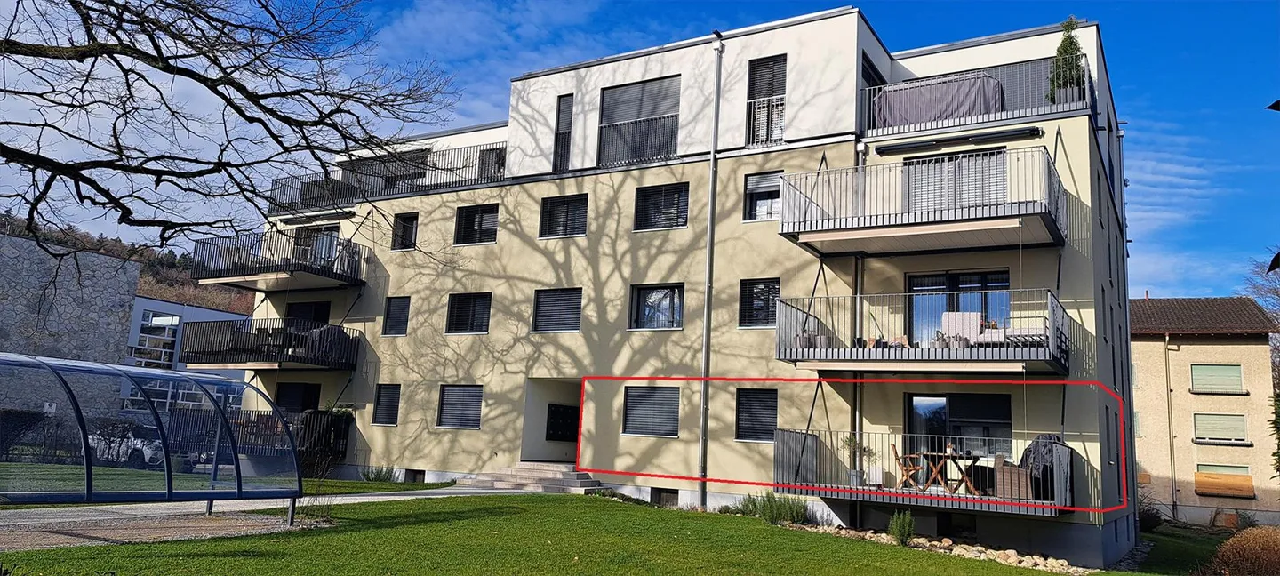 Appartamento moderno di 3,5 locali con grande balcone a Regensdorf - Foto 1 di 11