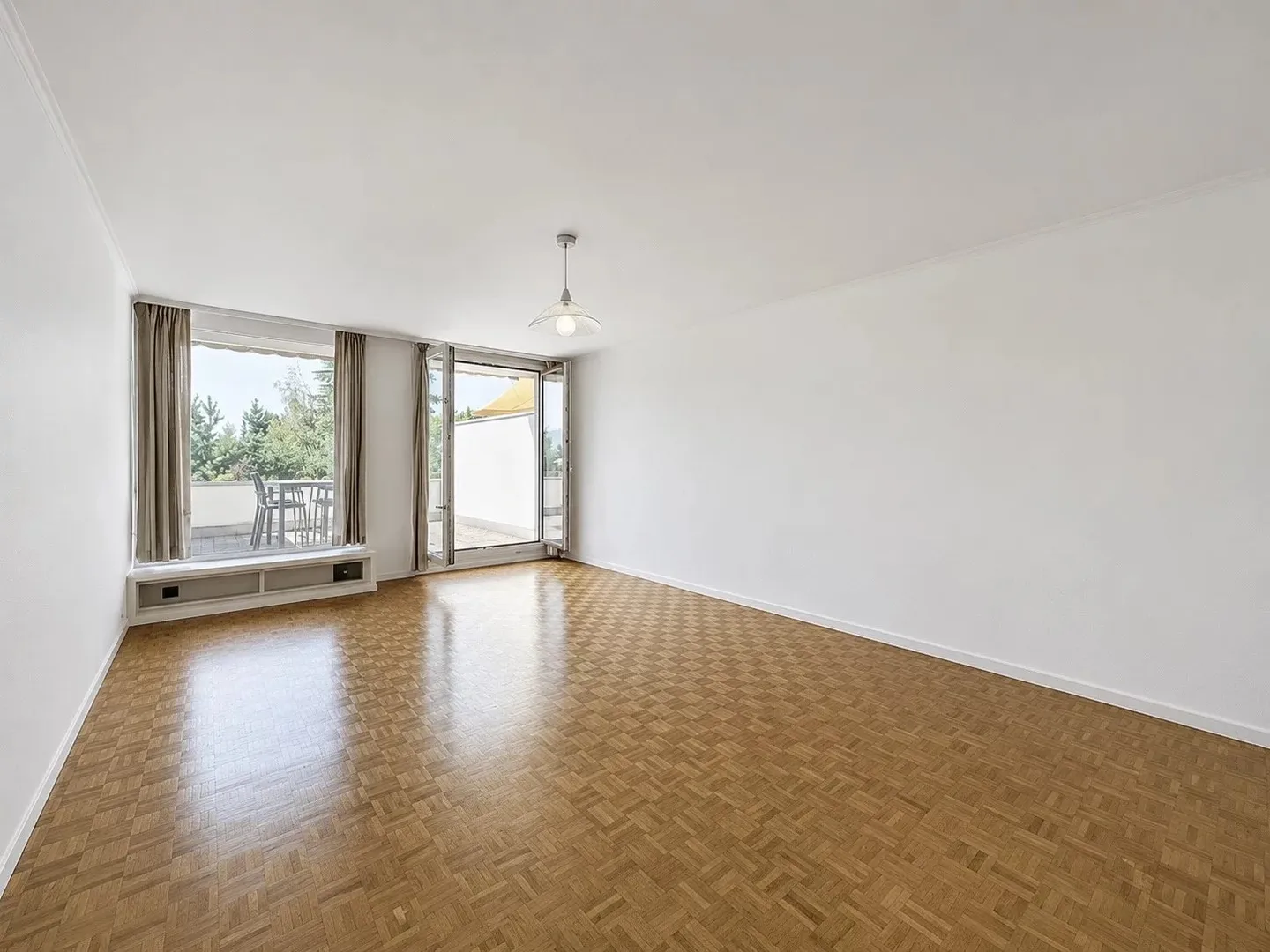 Mousquines: In love with this apartment with 22m2 south terrace - Photo 2 of 5