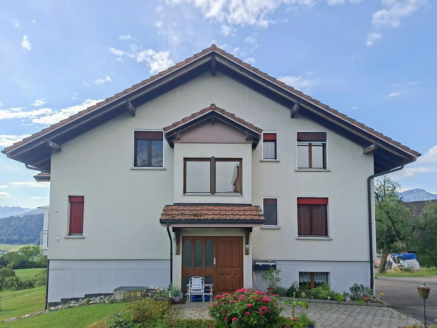 Charmante Dachwohnung in Hellbühl - Foto 1 von 9