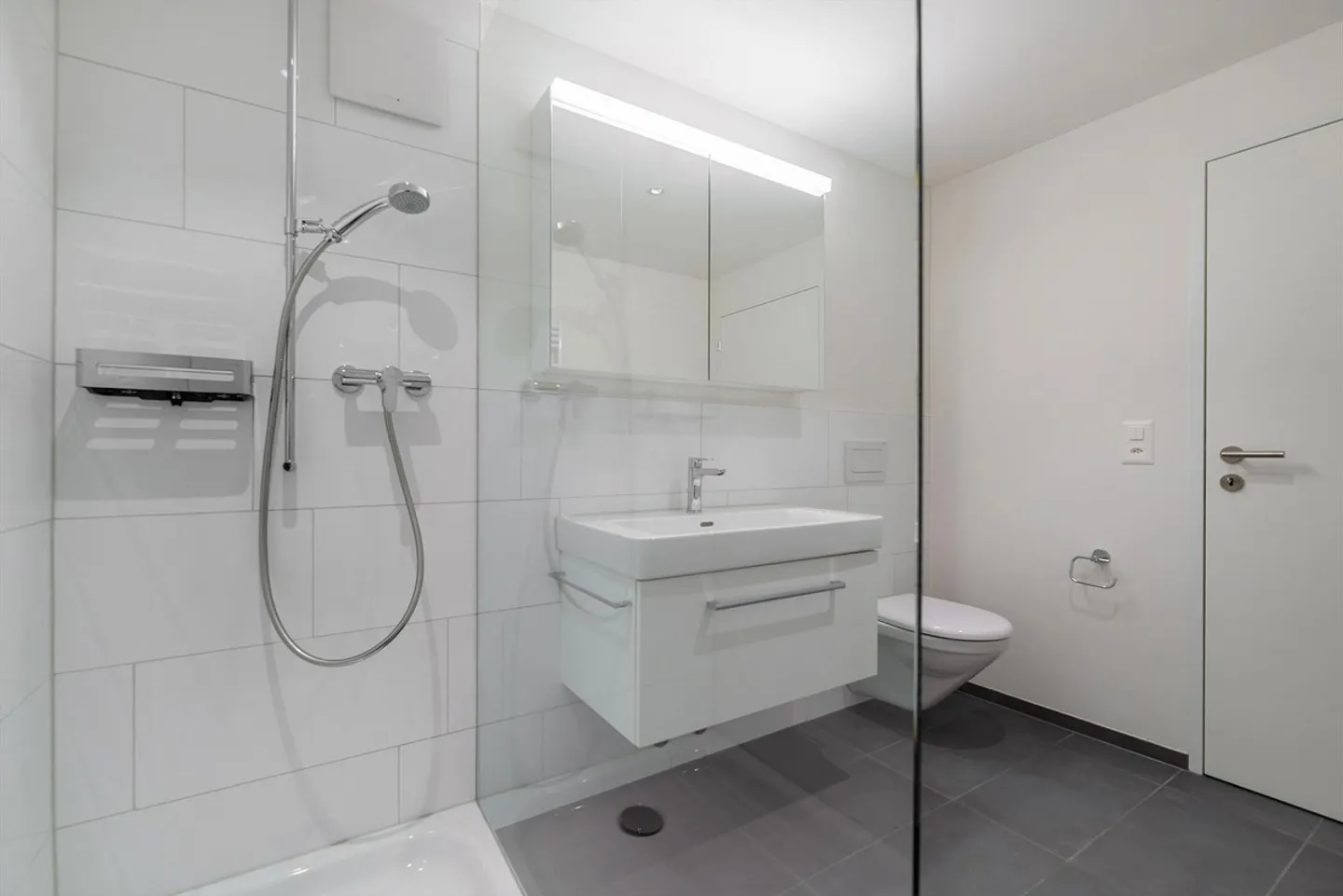 Appartamento moderno di 3,5 locali con grande balcone a Regensdorf - Foto 11 di 11