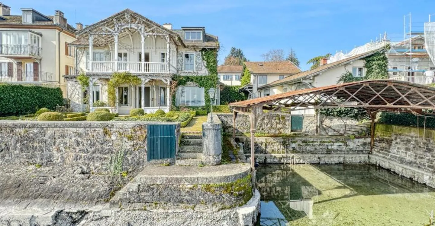 Villa Lussuosa con Vista Lago - Foto 1 di 11