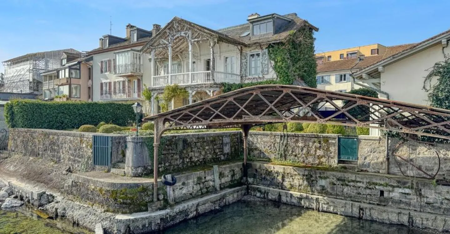 Villa Lussuosa con Vista Lago - Foto 2 di 11