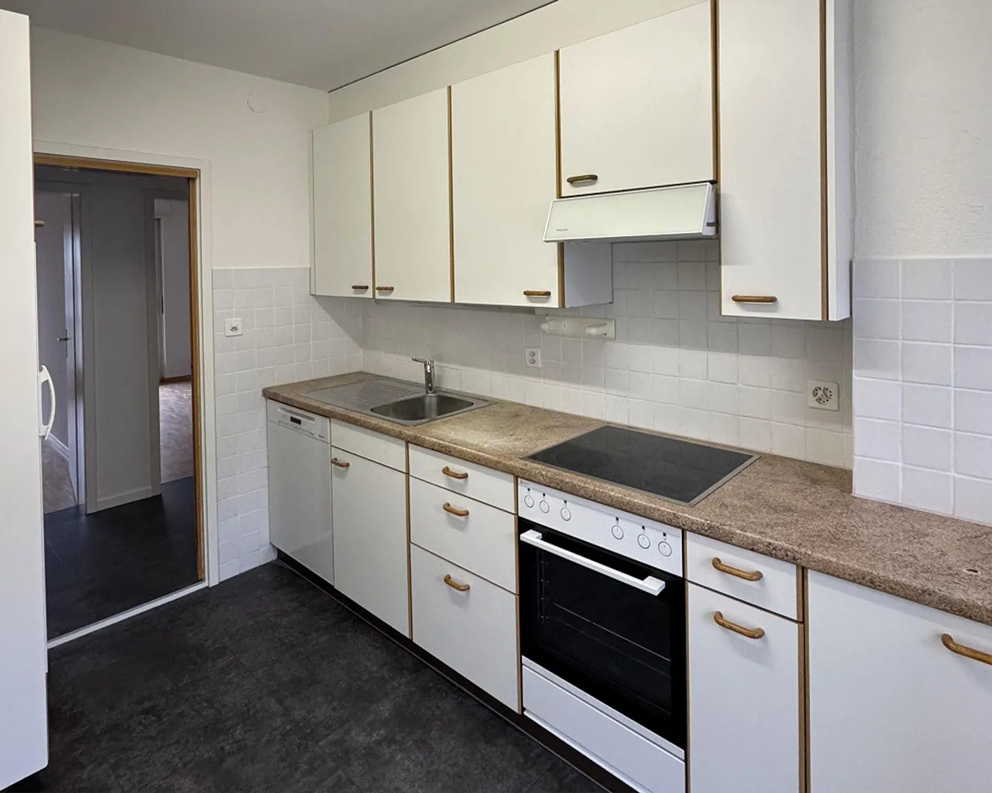 Nice 4-room apartment in a quiet location - Photo 4 of 6