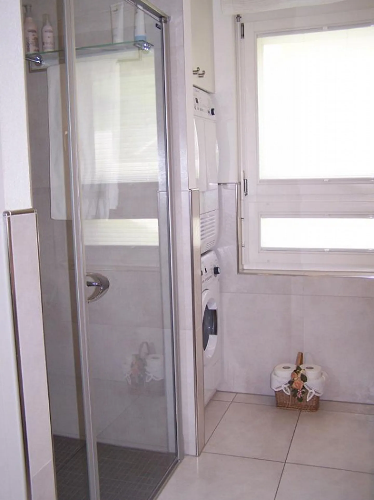 Appartement 3.5 pièces bien entretenu avec belle vue - Photo 13 sur 16