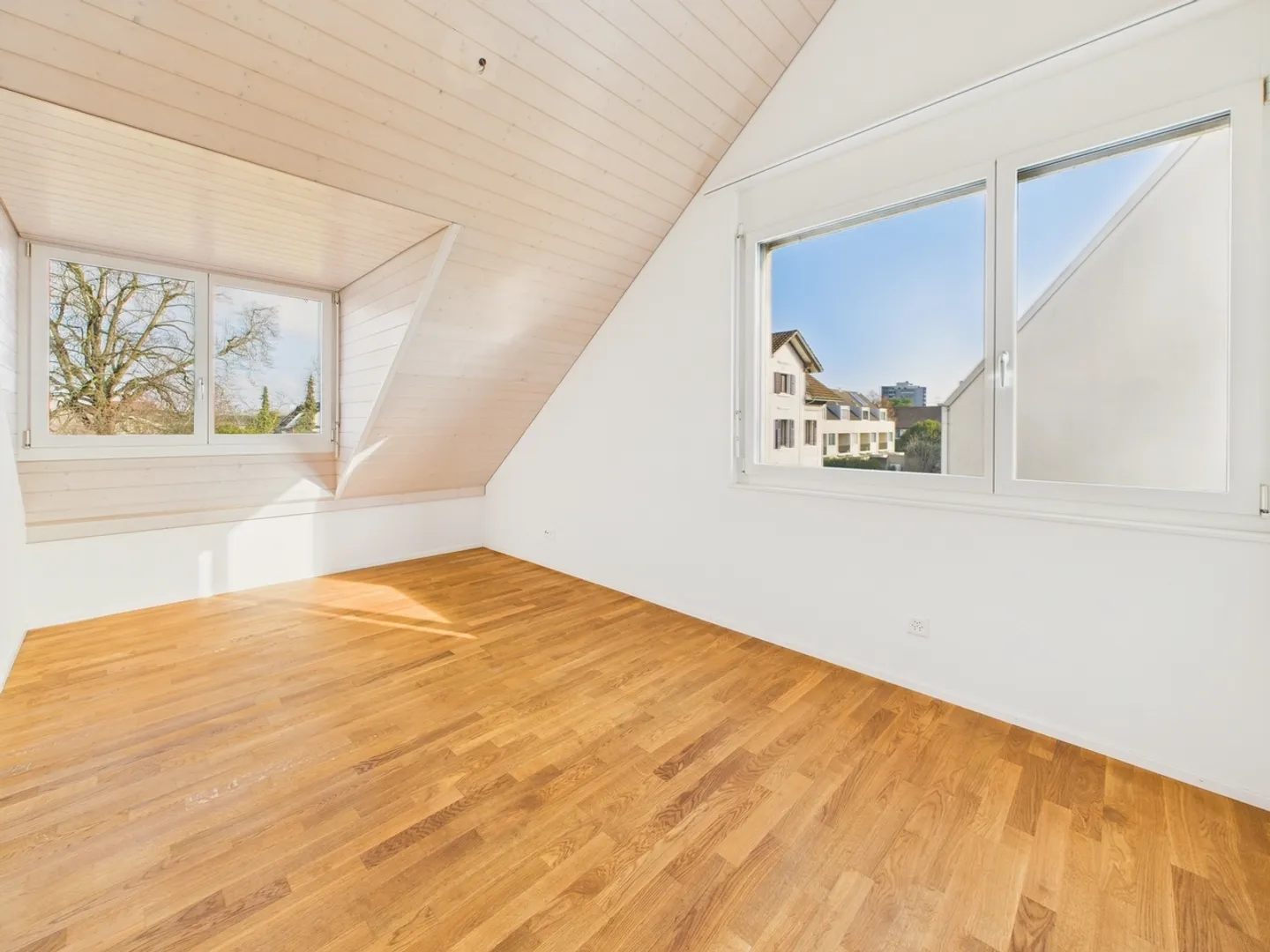 Modernized Family House in a Central Location - Space for Your Future! - Photo 9 of 13