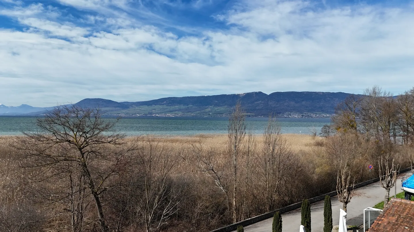 Gewerbegebäude mit Restaurant - Foto 16 von 16