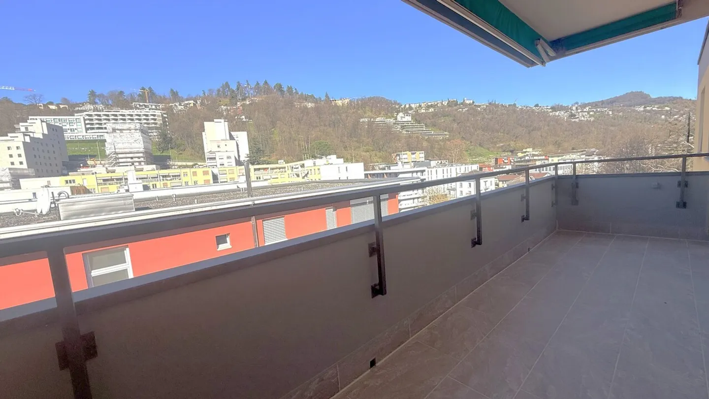 Renovierte Wohnung mit Pool - Foto 9 von 9