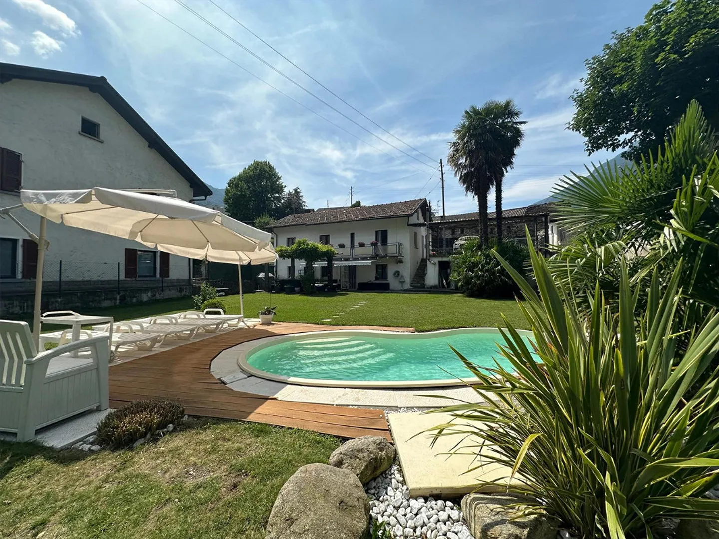 Belle maison 4.5 avec charme, jardin et piscine à Roveredo - Photo 5 sur 10