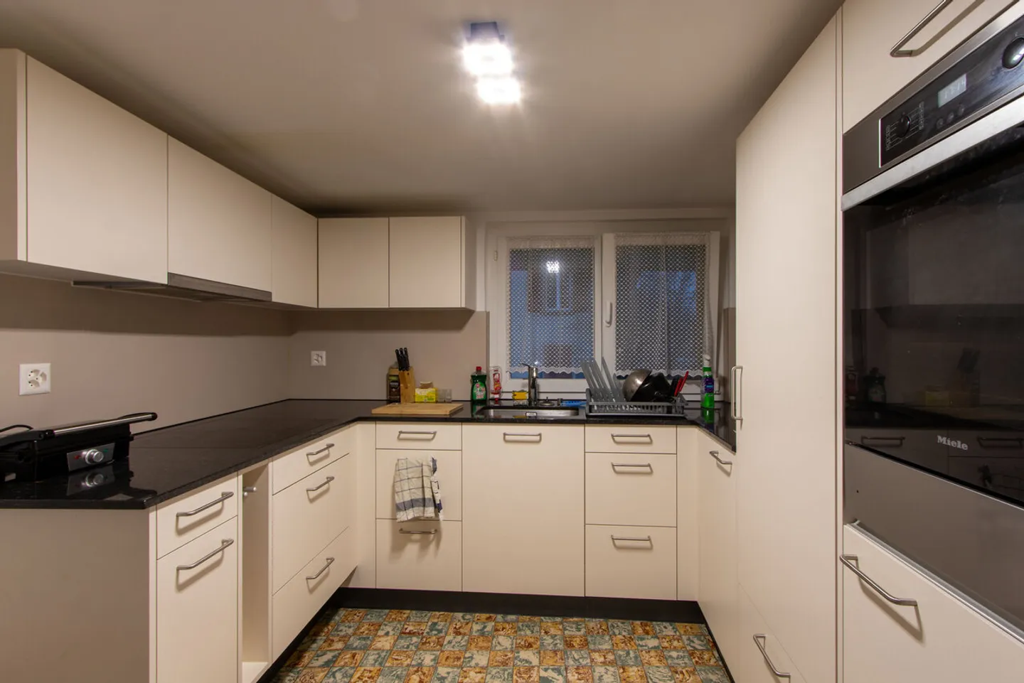 La tua nuova casa appartamento affascinante di 3,5 stanze dal 01.02.2026 - Foto 5 di 10