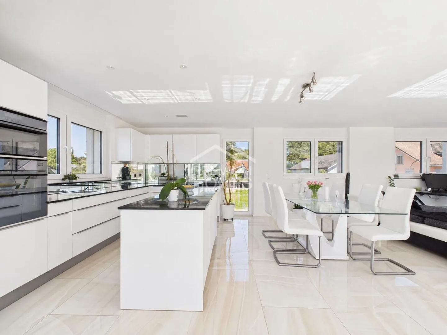 Appartement Attique de Luxe - Photo 6 sur 13