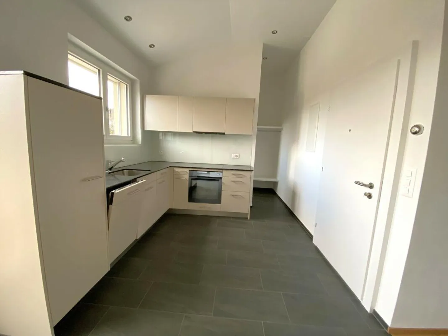 A pochi minuti a piedi dal Reno - Foto 4 di 8