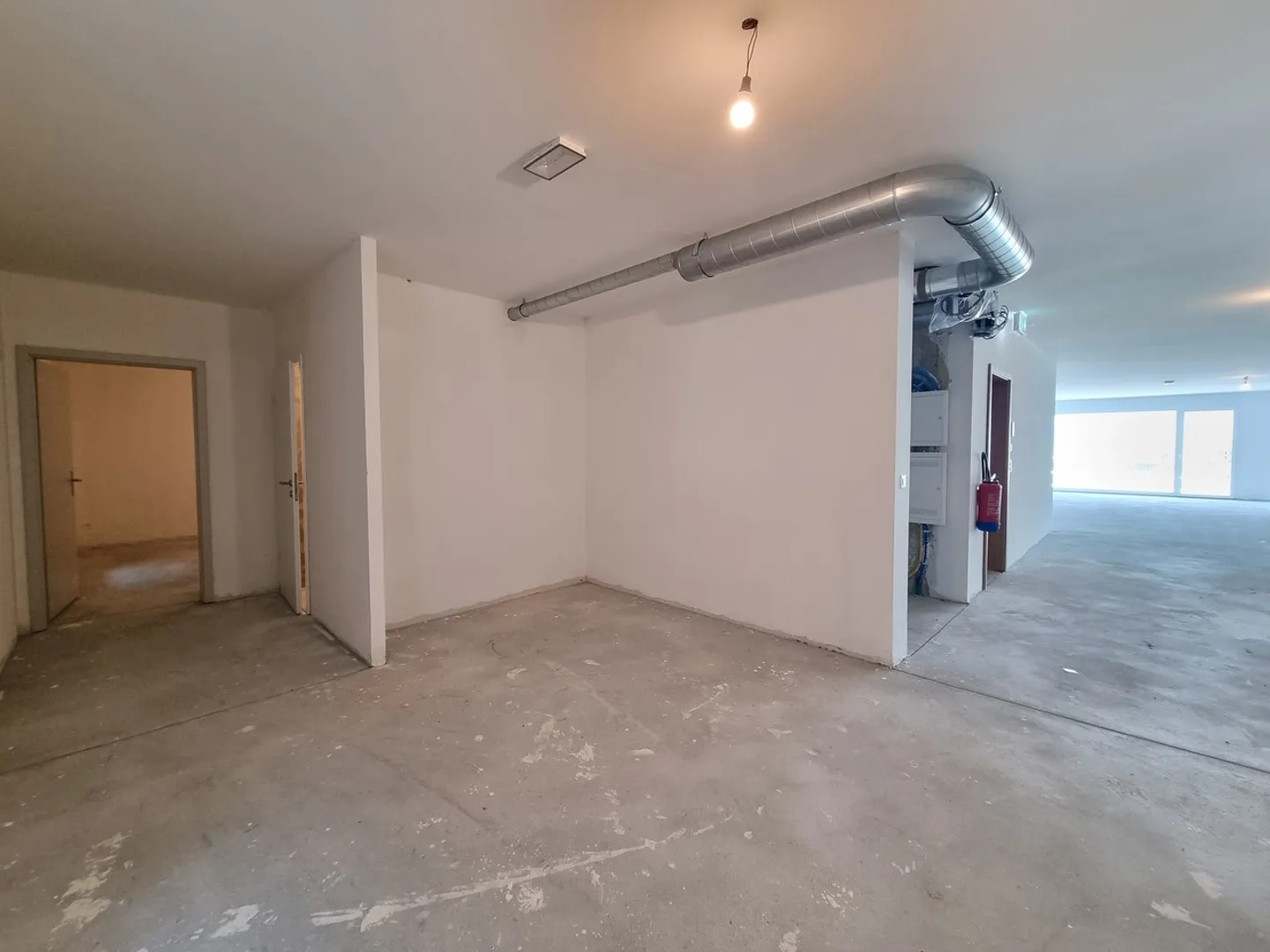 Aussergewöhnlicher Büroraum mit Aussicht - Foto 8 von 8