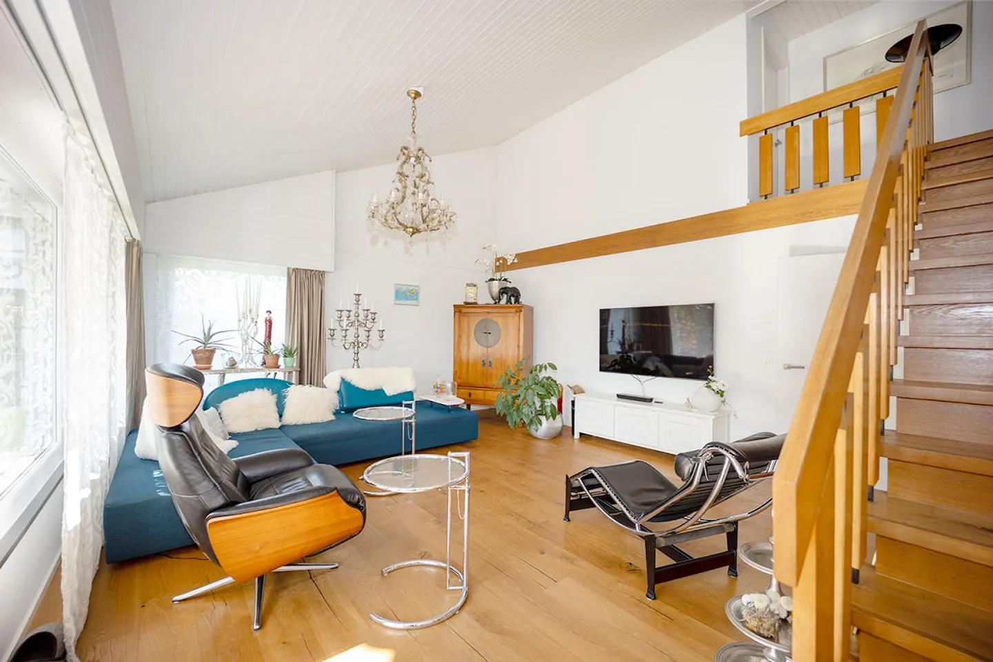 Attractive Single-Family Home with Hobby Room and Well-Maintained Garden - Photo 8 of 12