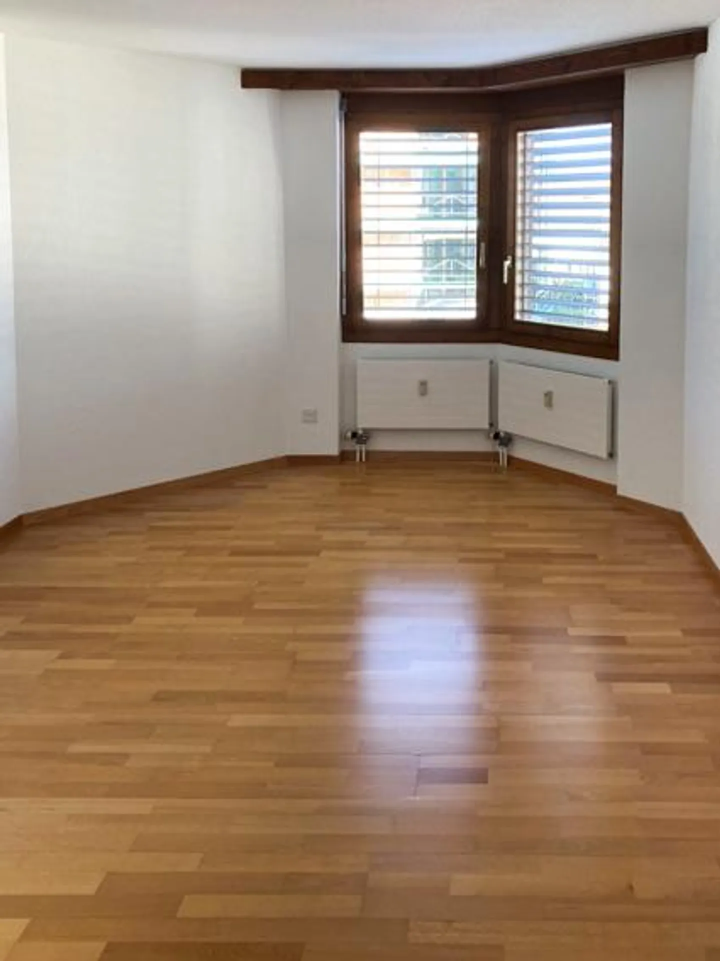 Appartamento centrale di 4,5 stanze con balcone e ampio spazio giardino - Foto 9 di 18