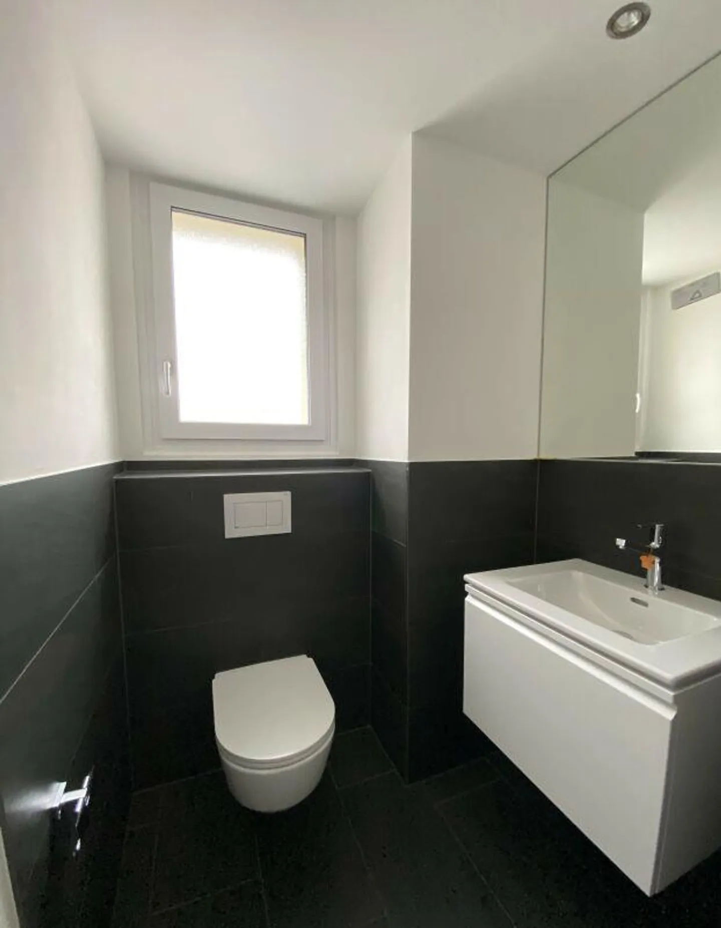 A pochi minuti a piedi dal Reno - Foto 7 di 8