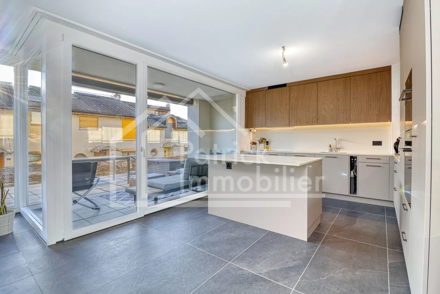 Stepped house for sale - Photo 4 of 14